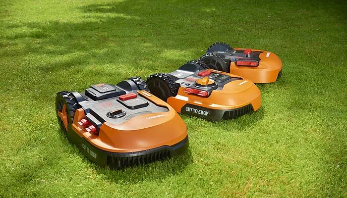 2. Worx Landroid M500 Plus WR165E