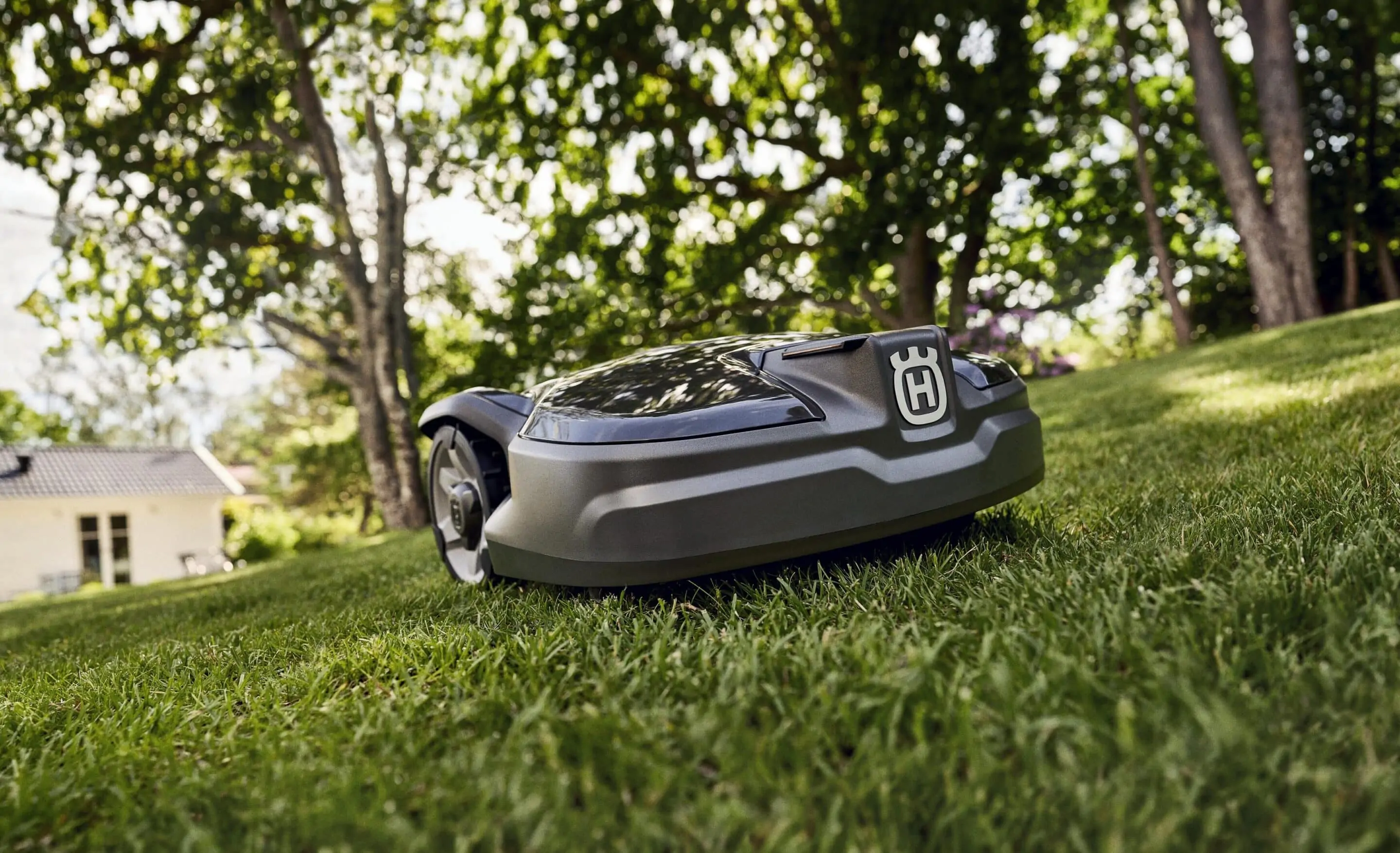 4. Husqvarna Automower 315 Mark II